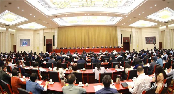 省委召開(kāi)貫徹落實(shí)中央人大工作會(huì)議精神推進(jìn)會(huì)，易煉紅提出這些要求