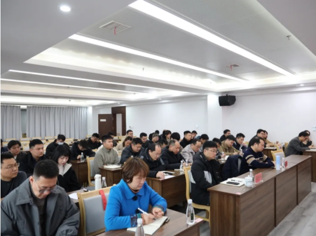 市城投集團(tuán)召開違規(guī)套取資金問題專項整治暨國有、集體資產(chǎn)違規(guī)轉(zhuǎn)租問題專項治理工作推進(jìn)會